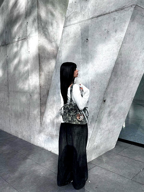 connie.01j instagram image archive image
