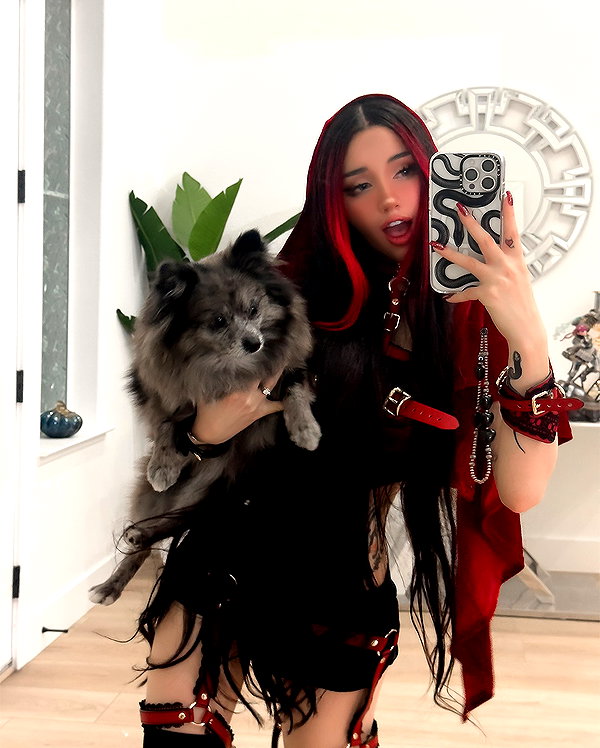 alyri_tv instagram image archive image