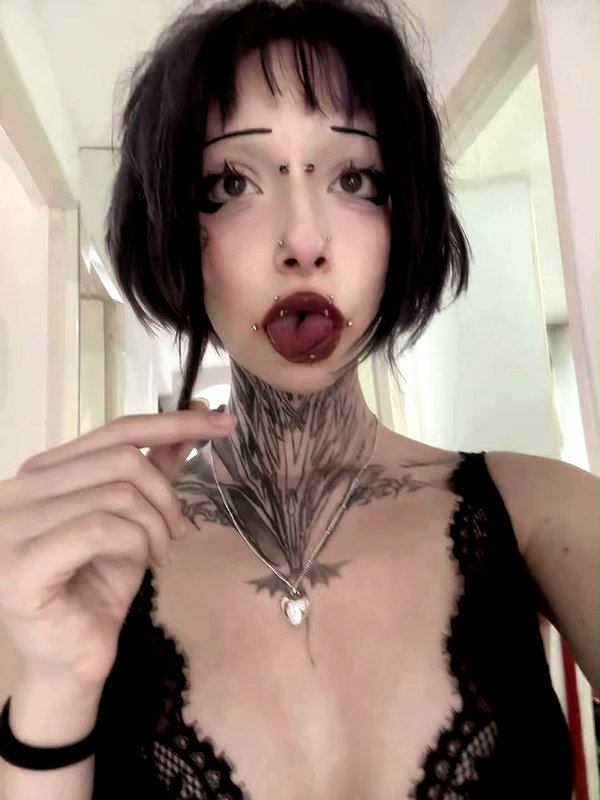 nyx_o_o_ instagram image archive image