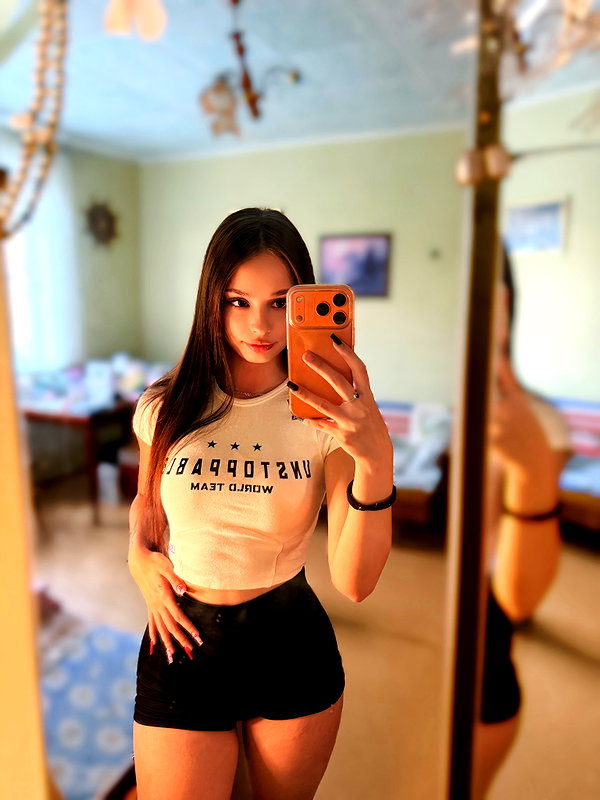 arti_0._.0 instagram image archive image