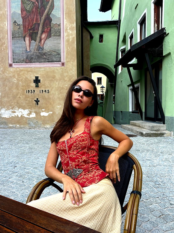 ninastodden instagram image archive image