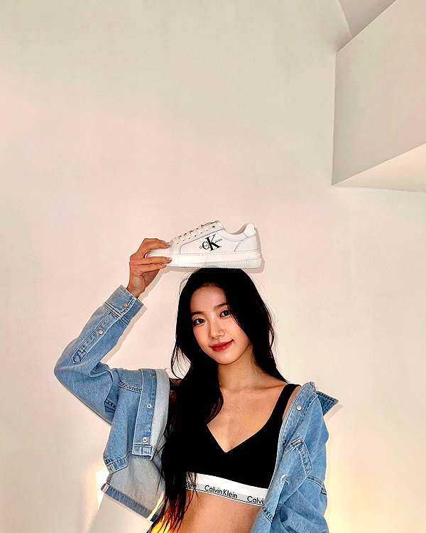 zuhazana instagram image archive image