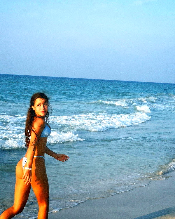 enikeeva_aliya instagram image archive image