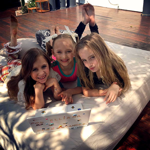 ellianawalmsley instagram image archive image