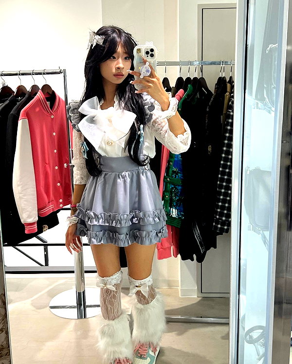 princessamelia_official instagram image archive image