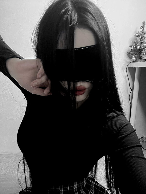 glowmoonshorty instagram image archive image