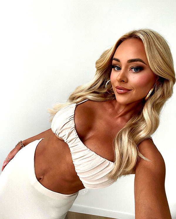 allieauton instagram image archive image