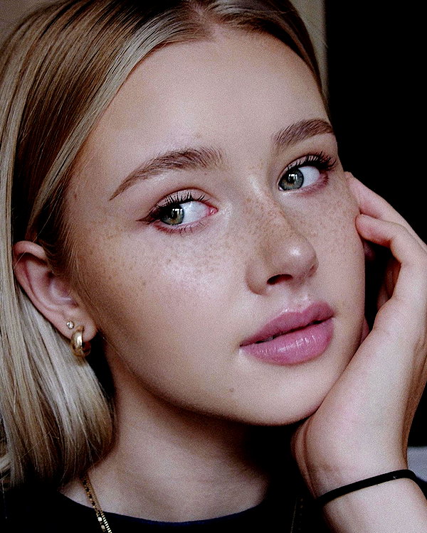 lilih instagram image archive image