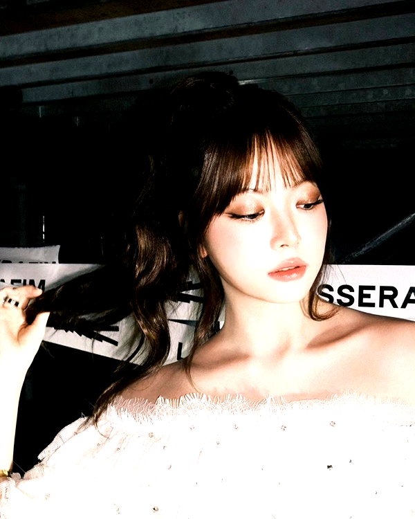 hhh.e_c.v instagram image archive image