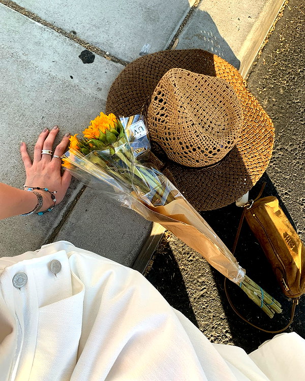 daxbin instagram image archive image