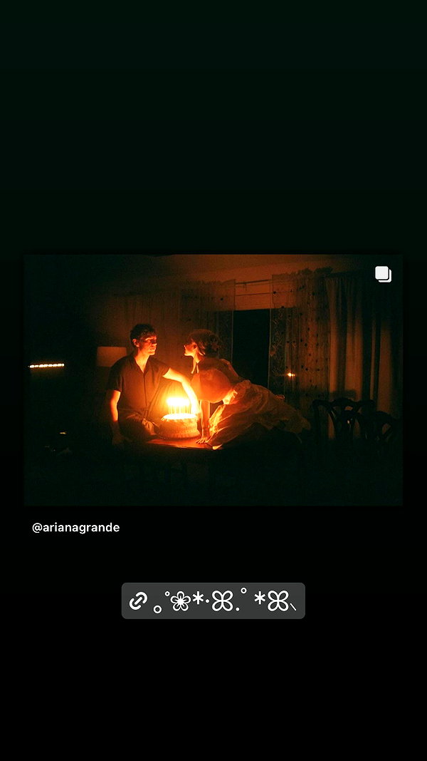 arianagrande instagram image archive image
