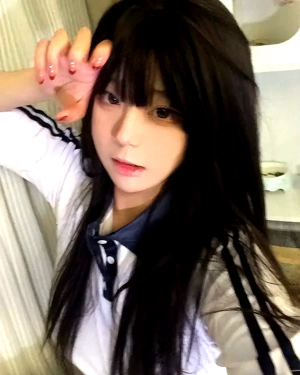 yingyinng_ instagram image archive image