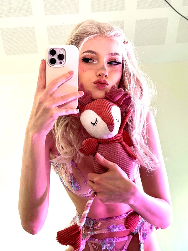 milkibunshehe instagram image archive image