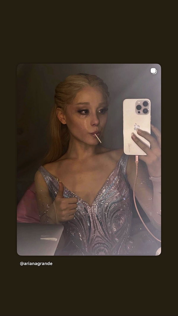 arianagrande instagram image archive image