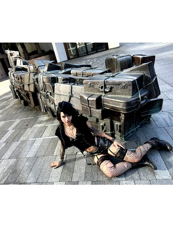 biohazard.g1rl instagram image archive image