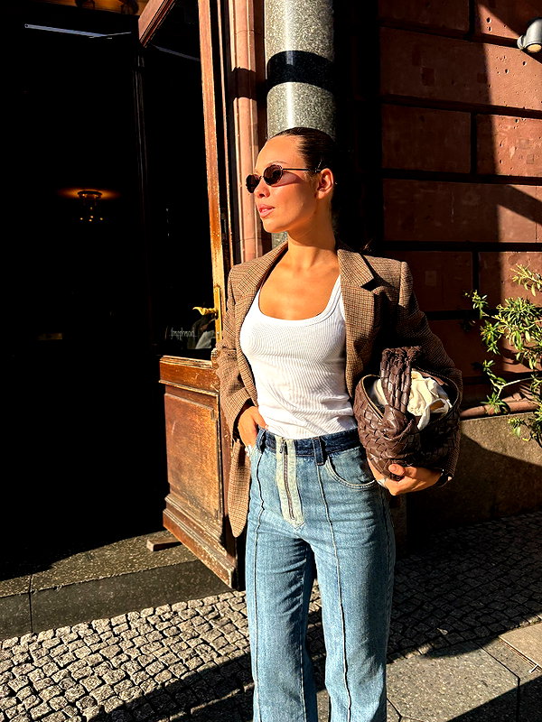 ninastodden instagram image archive image