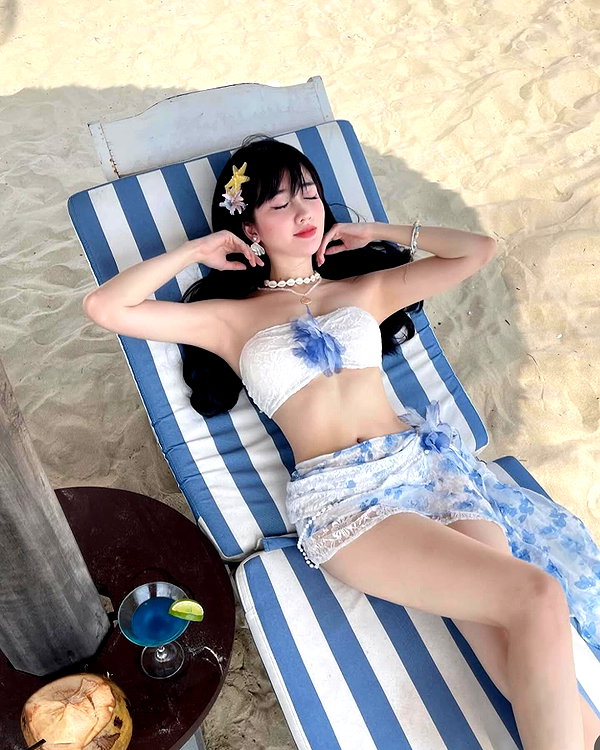 lyhythuedoxinh instagram image archive image