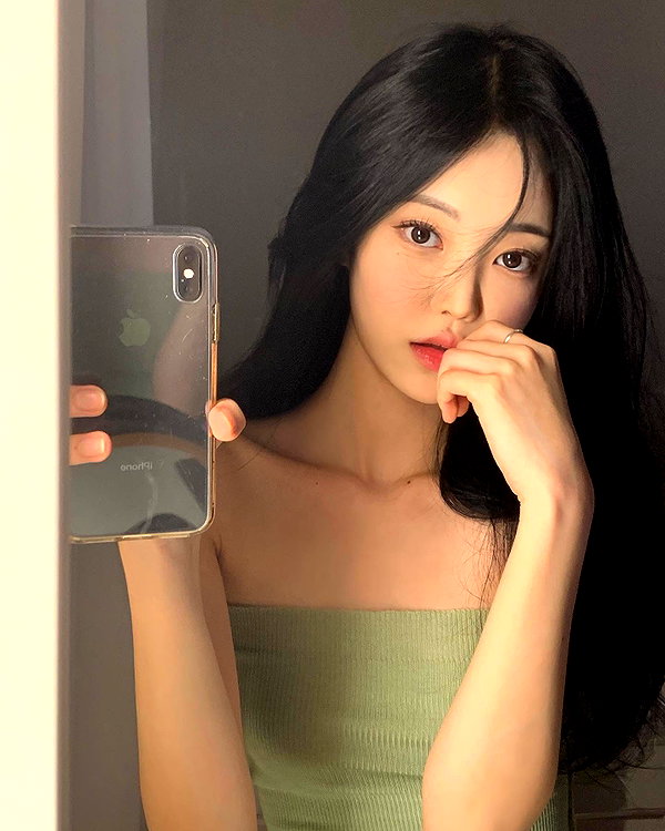 daxbin instagram image archive image