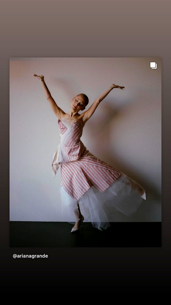 arianagrande instagram image archive image