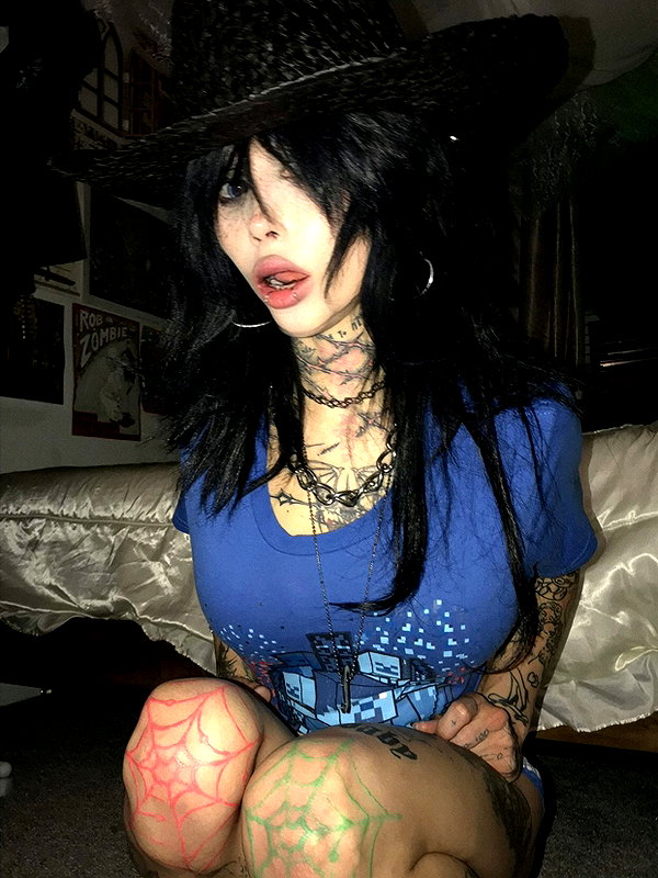 zommmbri instagram image archive image