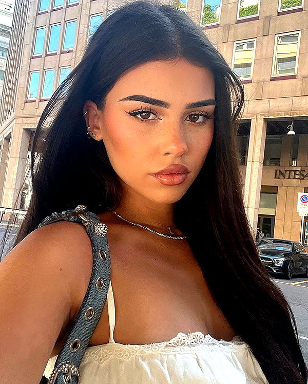 leahhalton instagram image archive image