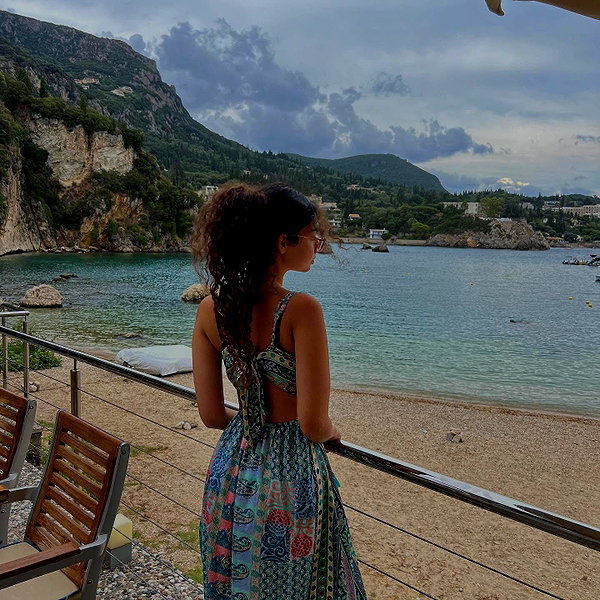 __yaheli_ instagram image archive image
