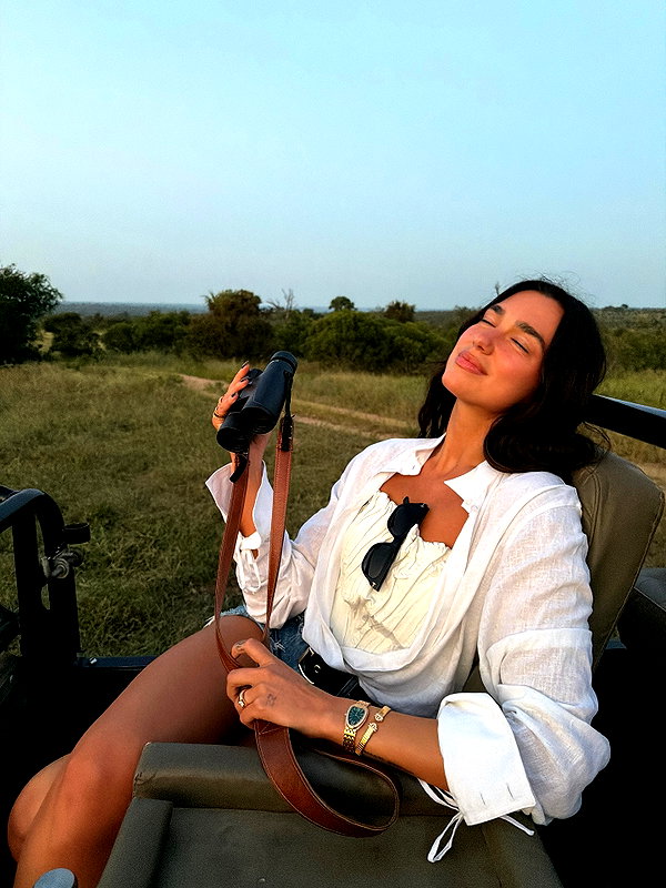 dualipa instagram image archive image
