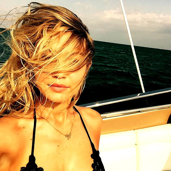 gigihadid instagram image archive image