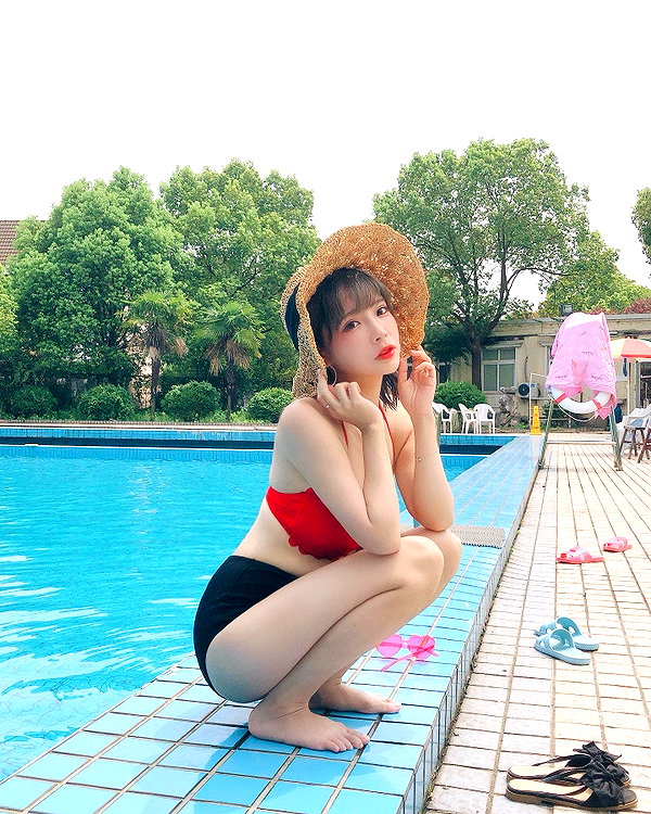 erokochiba instagram image archive image