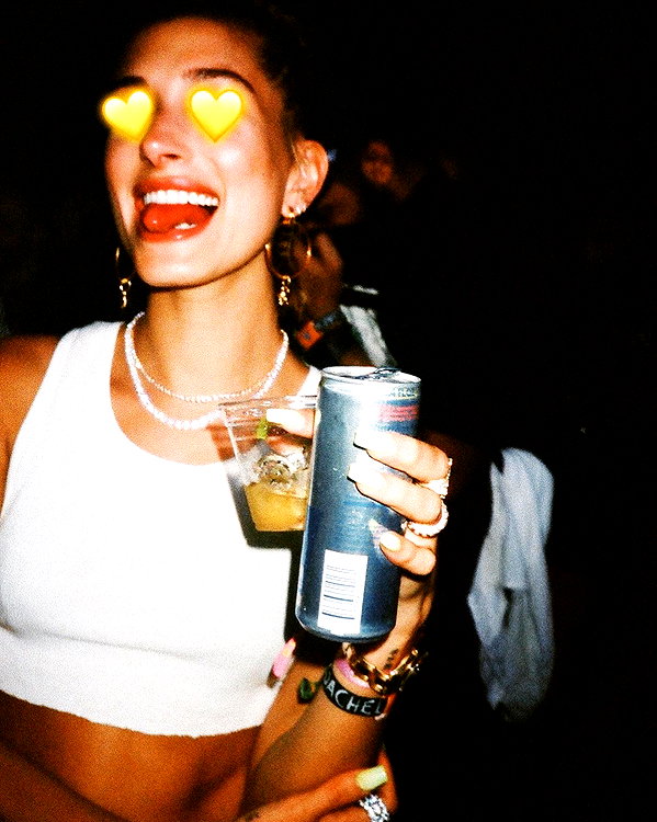 haileybieber instagram image archive image