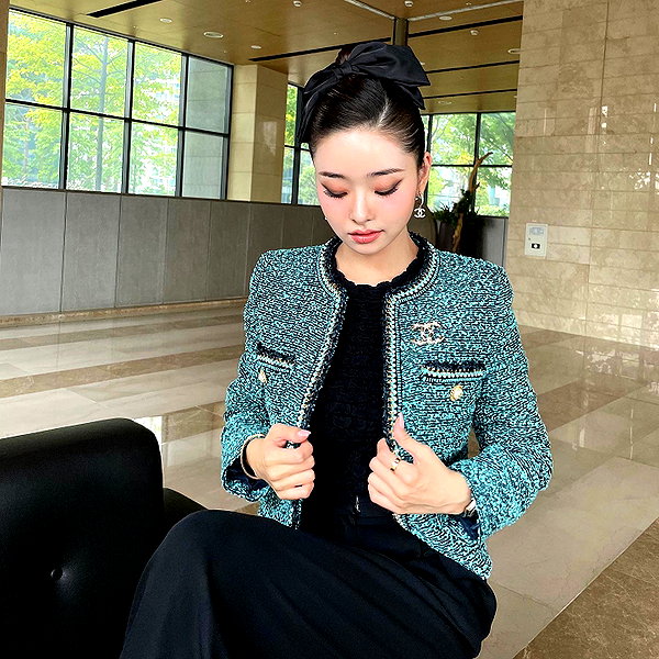 dear.zia instagram image archive image