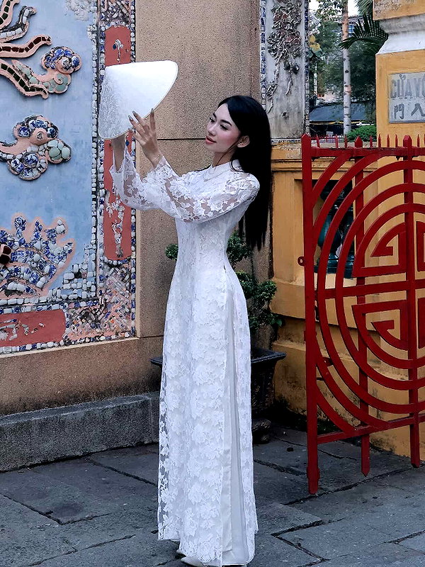 lyhythuedoxinh instagram image archive image