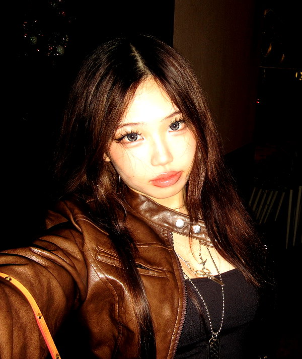 joycee.e instagram image archive image