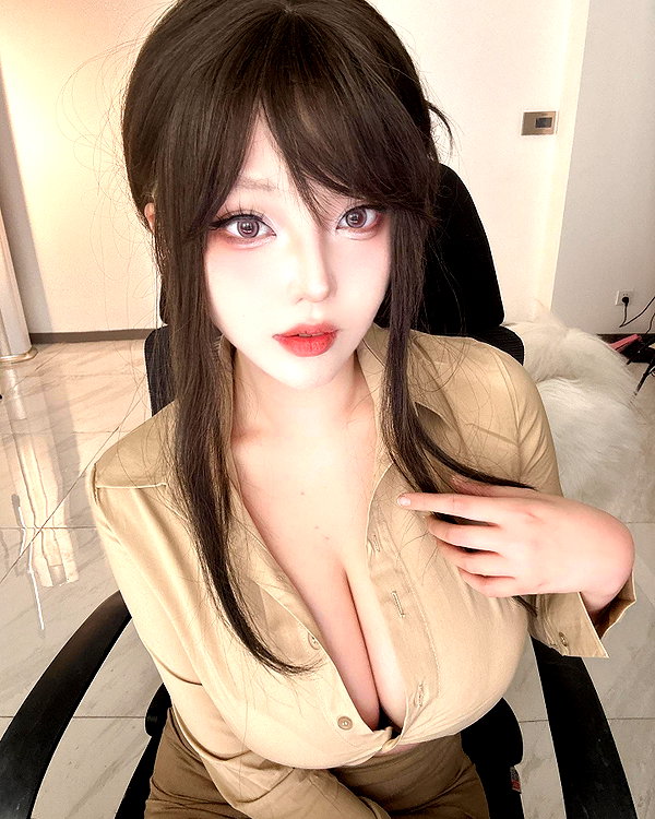 Archived image from @takomayuyi on Instagram