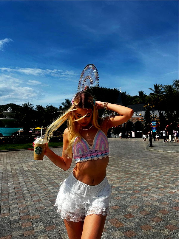 ariseviss instagram image archive image