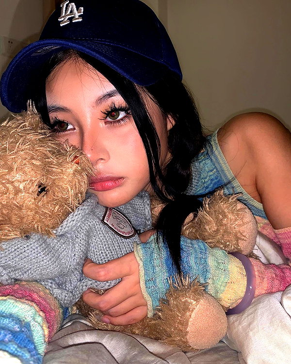 ll.lu1s instagram image archive image