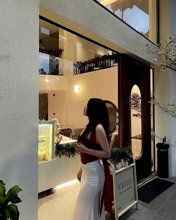 lyhythuedoxinh instagram image archive image