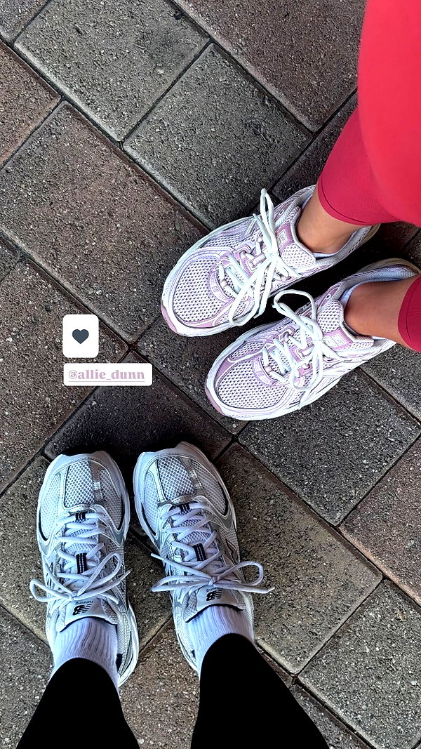 allie_dunn instagram image archive image