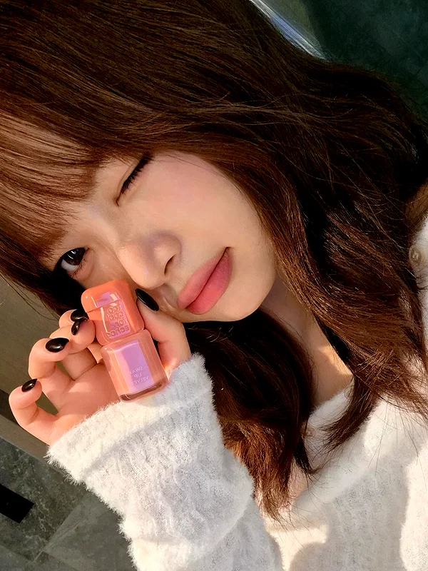 hhh.e_c.v instagram image archive image
