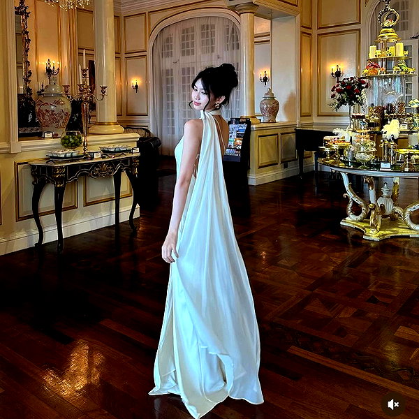 lyhythuedoxinh instagram image archive image