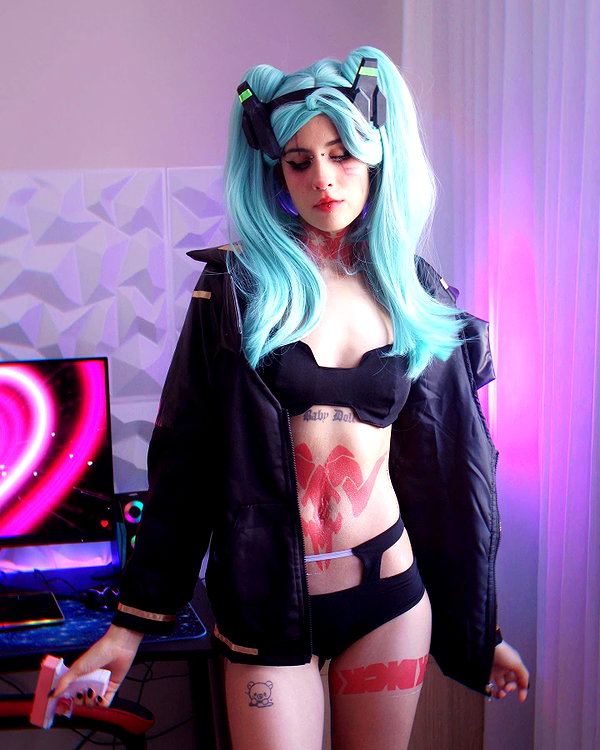 jadelaverne instagram image archive image