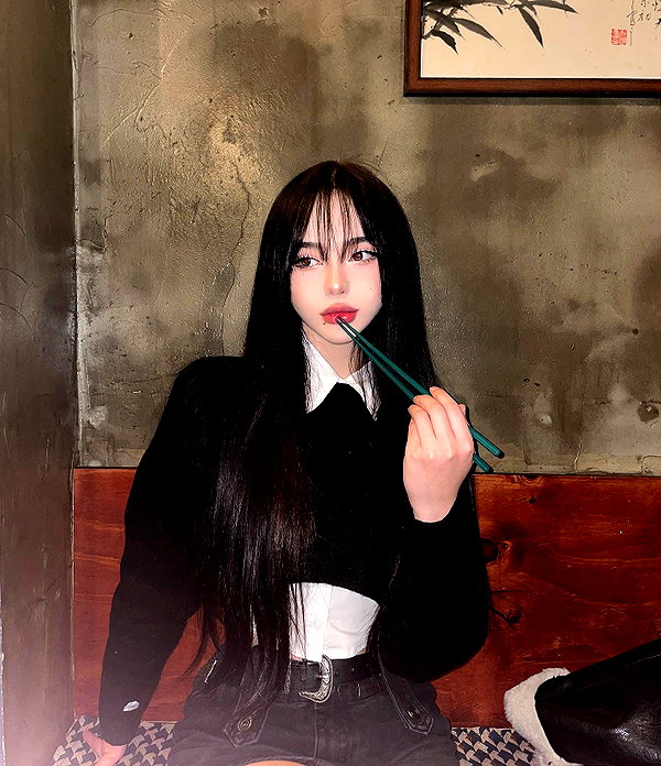 yuna_1_27 instagram image archive image