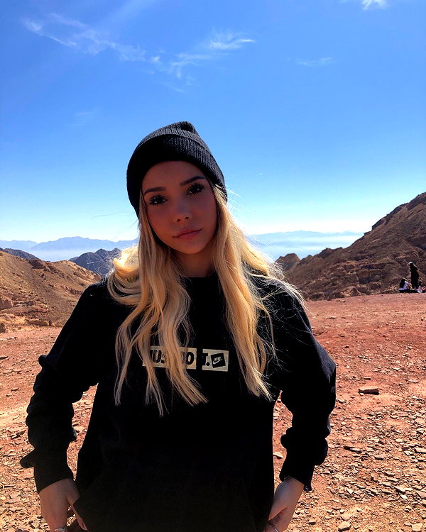 yulia.isakov instagram image archive image