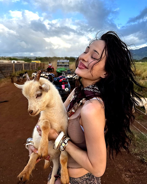 elsarca instagram image archive image