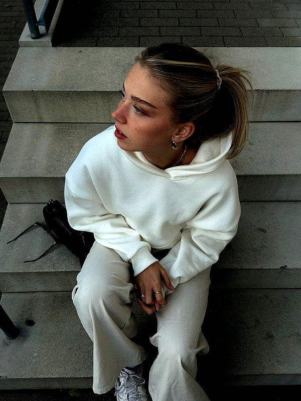 danamrts instagram image archive image