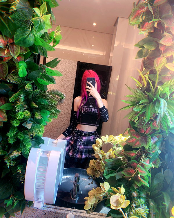 jadelaverne instagram image archive image