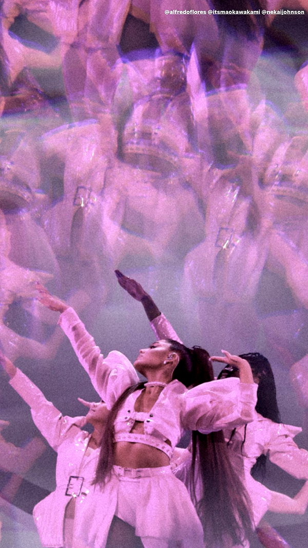 arianagrande instagram image archive image