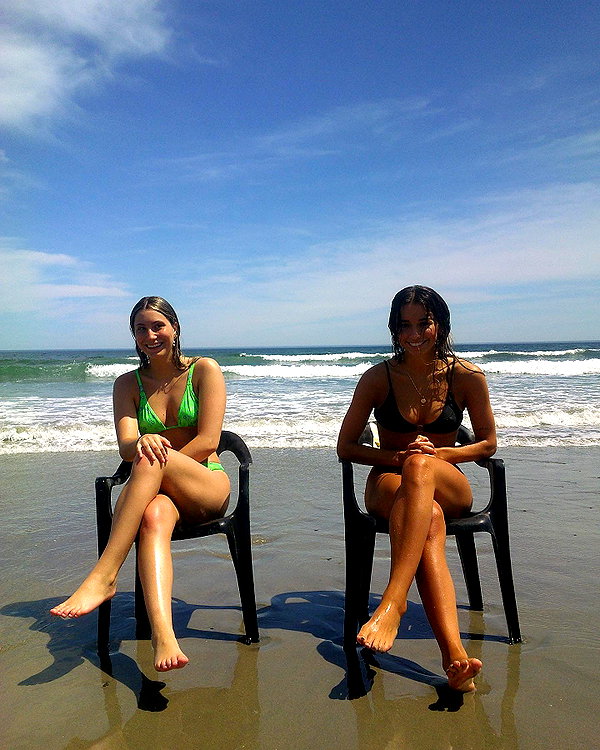 sadieemckennaa instagram image archive image