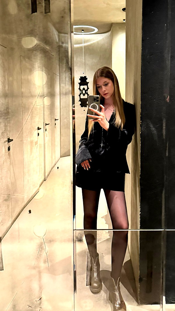 vvelum_ archive image