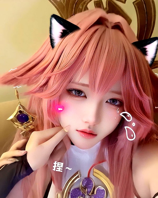 gallery_cosplayer instagram image archive image